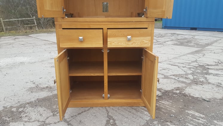 Blonde Oak TV Entertainment Unit