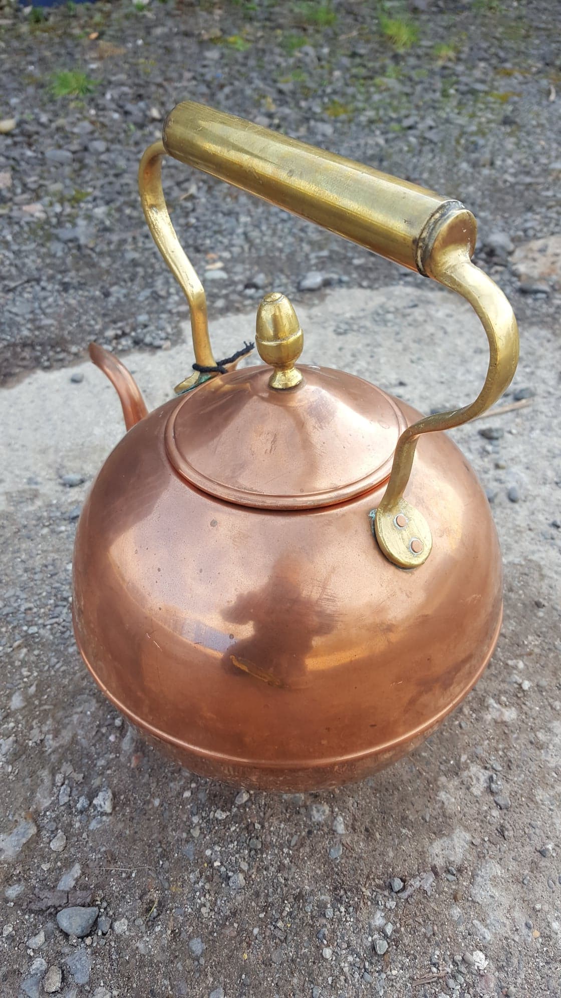 Copper Kettle with Brass Handle