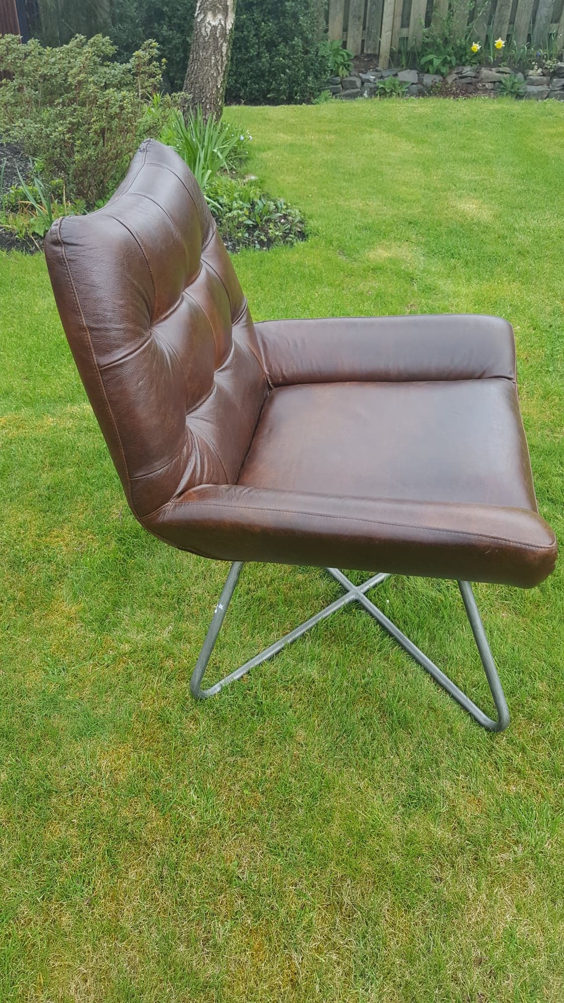 "Dialma" Italian Leather Chair