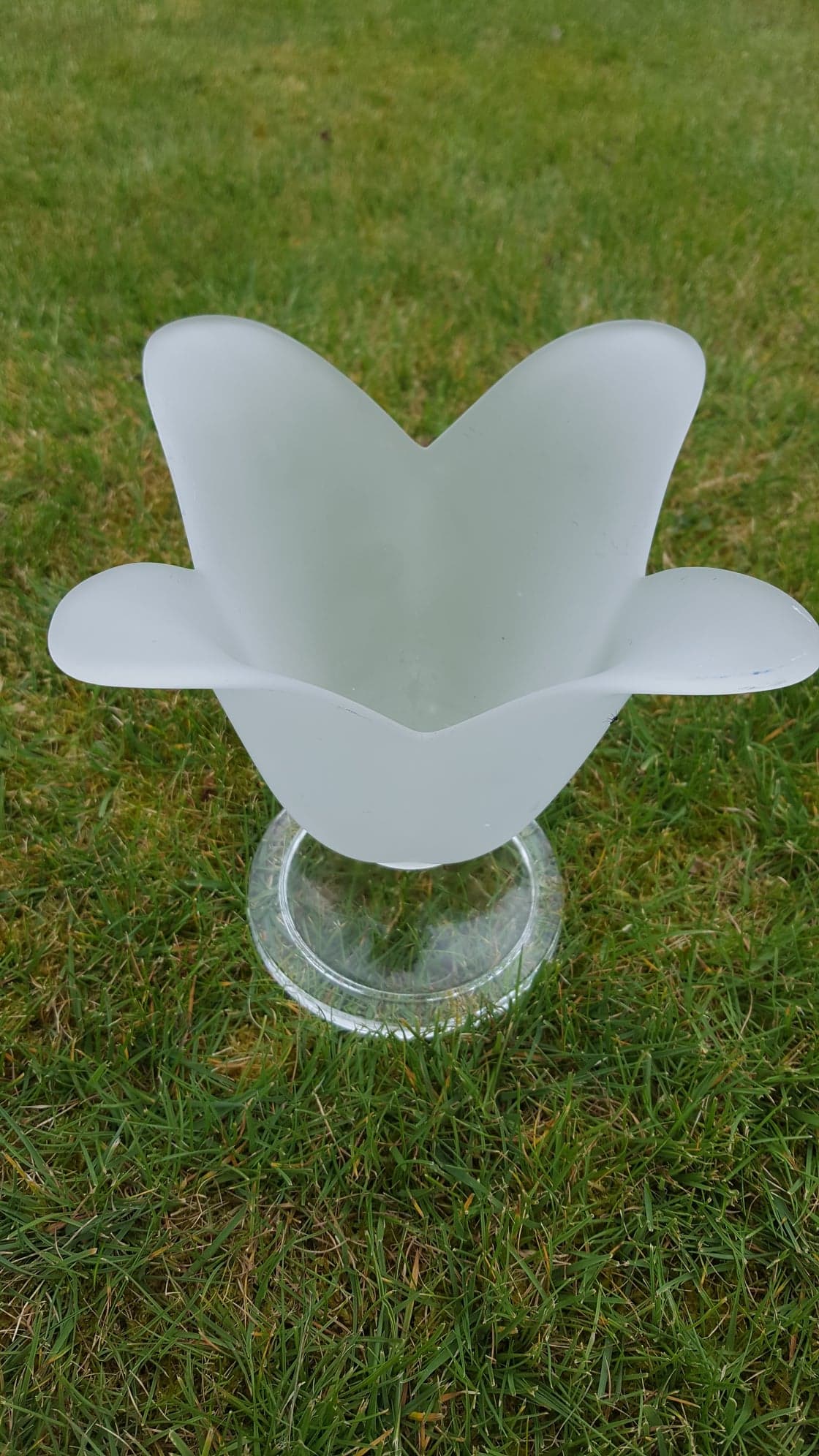 "Lalique-Style" Glass Vase